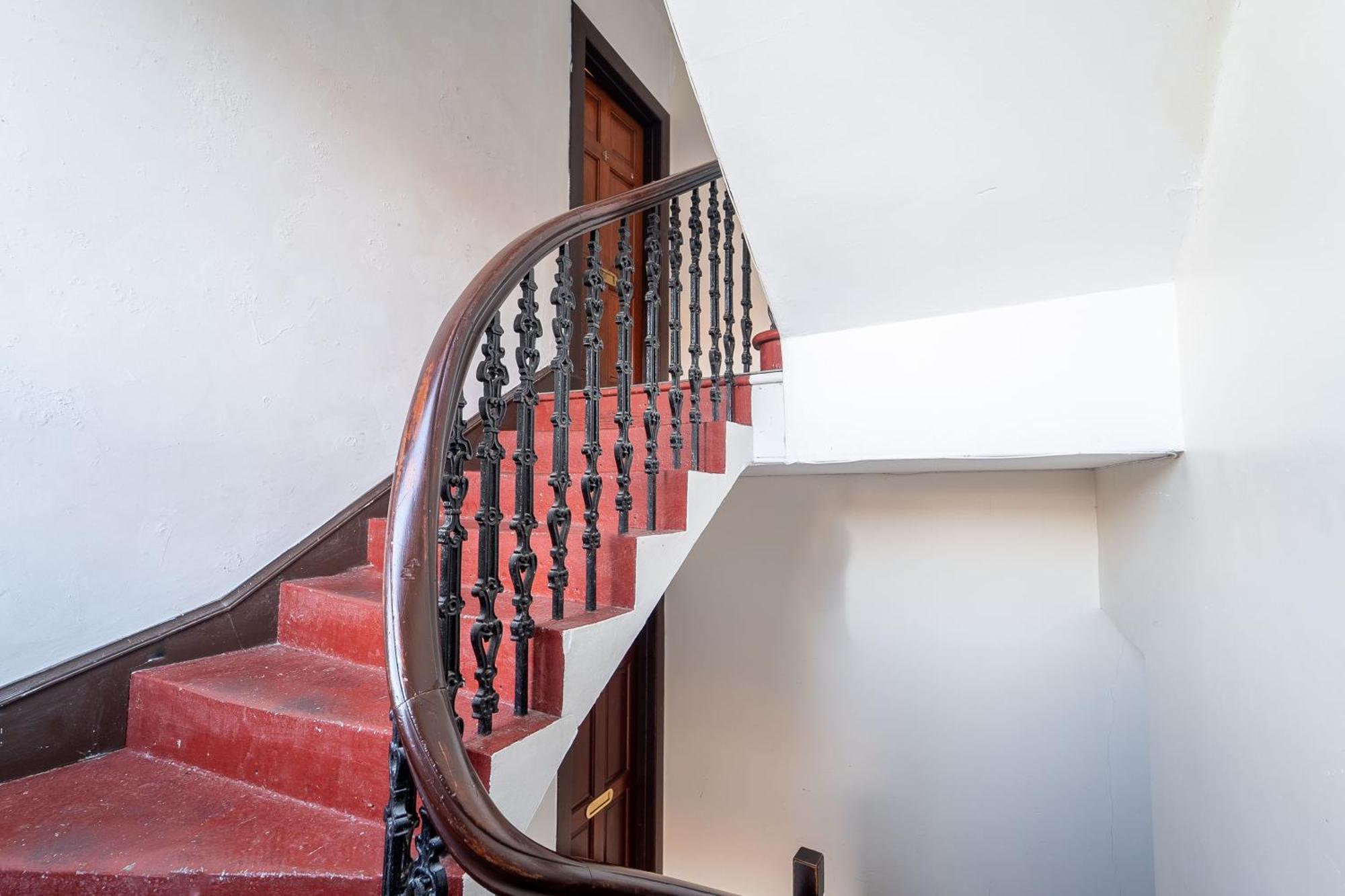 Prime Location Rooms In High Street Fort William Extérieur photo